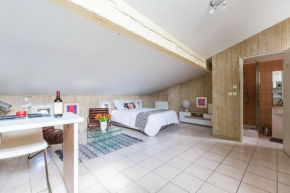 Spacieux studio Bordeaux centre